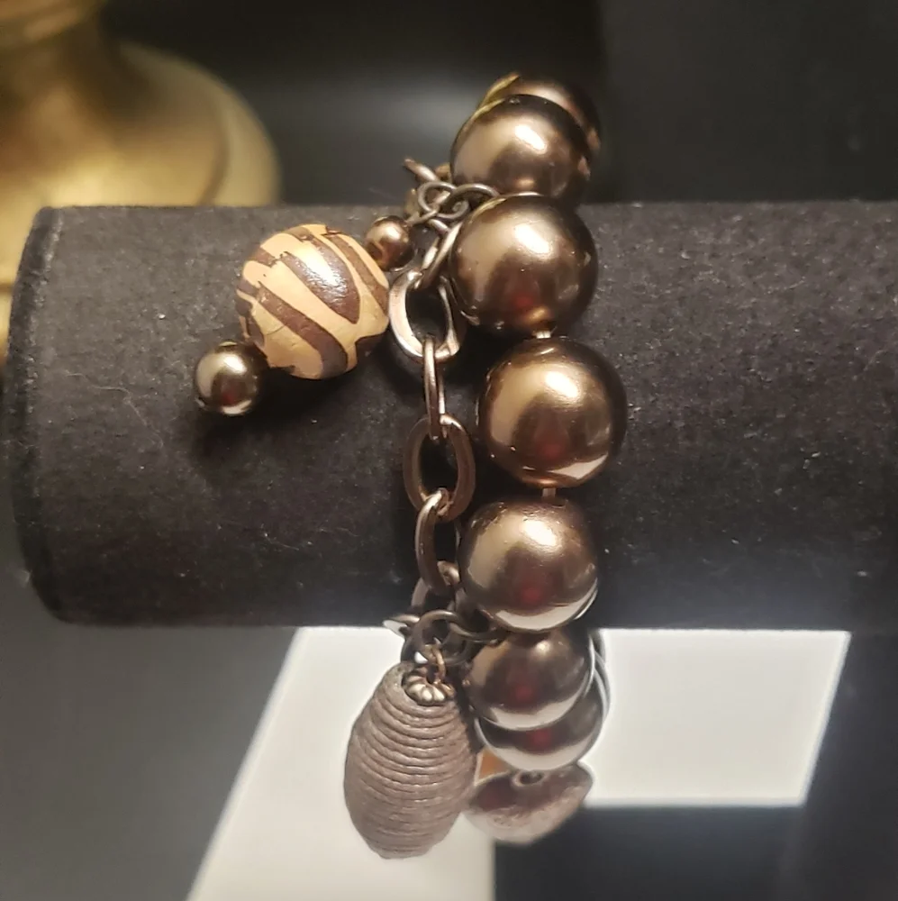 Unique Chocolate Brown & Chain Charm Bracelet Stretch Bracelet